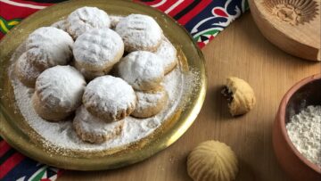 بأسرار المحلات.. طريقة عمل عجينة الكحك الناعم لعيد الأضحى المبارك بطريقة سريعة