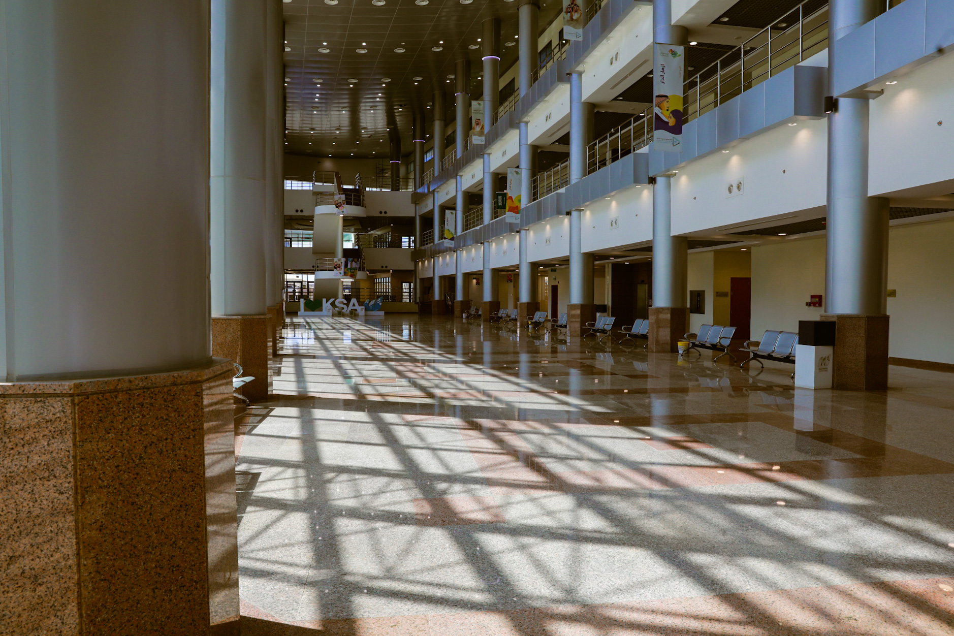 إعلان جامعة جدة عن موعد القبول للعام الجامعي الجديد 1446 الشروط والتخصصات 5 إعلان جامعة جدة عن موعد القبول للعام الجامعي الجديد 1446 الشروط والتخصصات