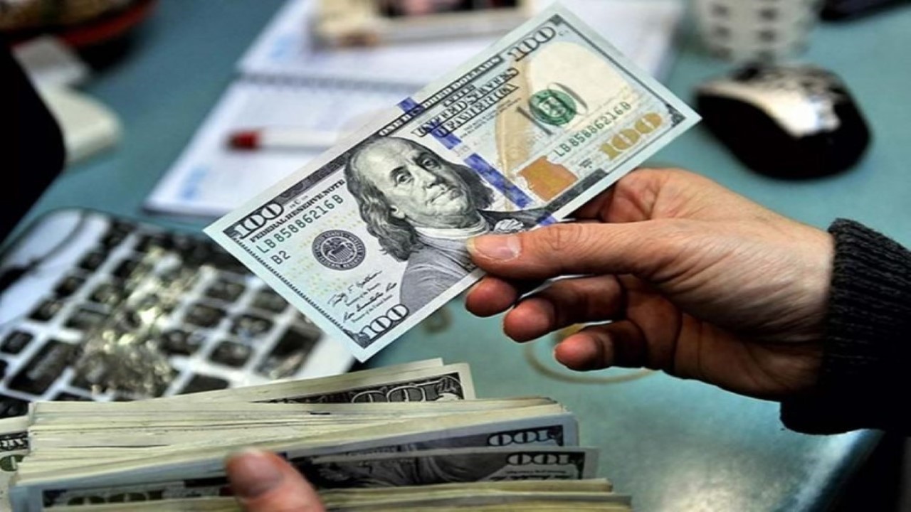 أفضل سعر للشراء في هذا البنك.. سعر الدولار أمام الجنيه اليوم الأحد 2024/6/9 في البنوك