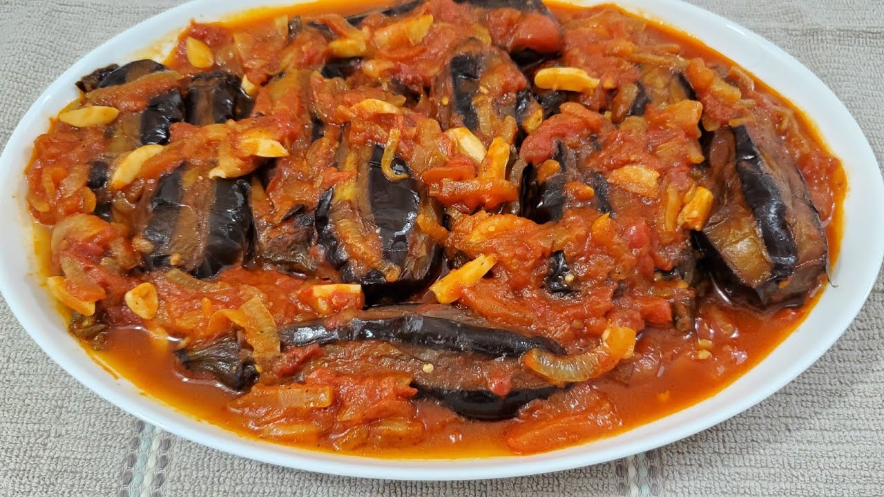 اعمليها وأبهري أولادك بيها.. طريقة تحضير صينية المسقعة اللذيذة بخطوات سهلة 5 اعمليها وأبهري أولادك بيها.. طريقة تحضير صينية المسقعة اللذيذة بخطوات سهلة