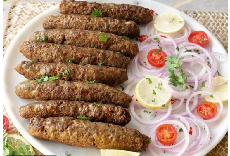 هتاكل صوابعك وراها.. طريقة عمل الكفتة المشوية مثل المطاعم بمناسبة العيد 5 هتاكل صوابعك وراها.. طريقة عمل الكفتة المشوية مثل المطاعم بمناسبة العيد