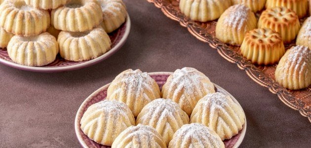 طريقة عمل المعمول بالتمر بمكونات من مطبخك ومذاق رائع 5 طريقة عمل المعمول بالتمر بمكونات من مطبخك ومذاق رائع
