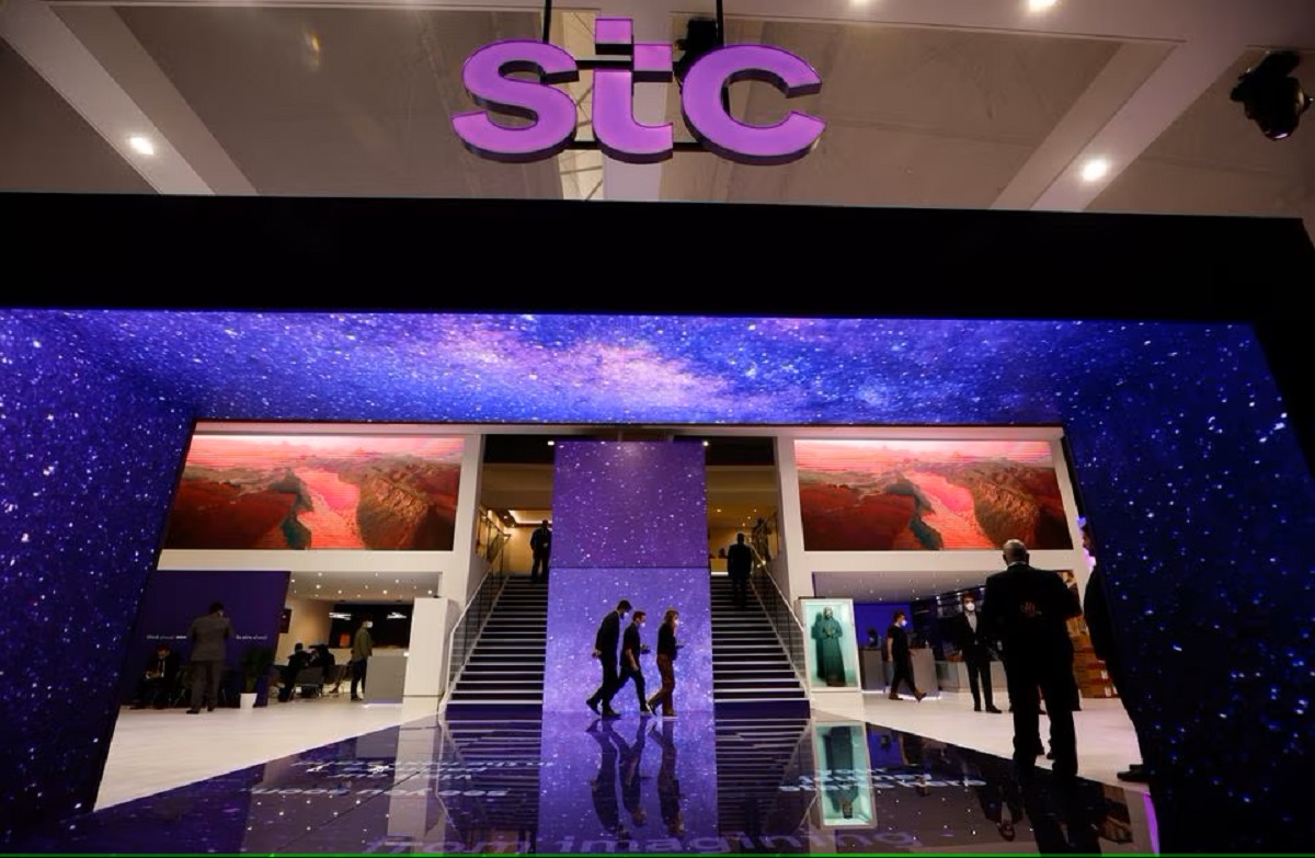 مع عروض stc في العيد تمتع بالخصومات المُذهلة والخدمات الأفضل مع بيانات ومكالمات وأجهزة