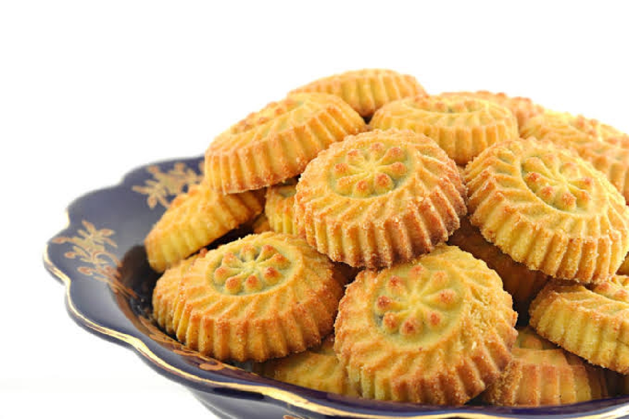 معمول العيد احلى ضيافة قدميها في أيام الأضحى بطعم رائع وقوام ناعم بالزبدة والتمر 5 معمول العيد احلى ضيافة قدميها في أيام الأضحى بطعم رائع وقوام ناعم بالزبدة والتمر