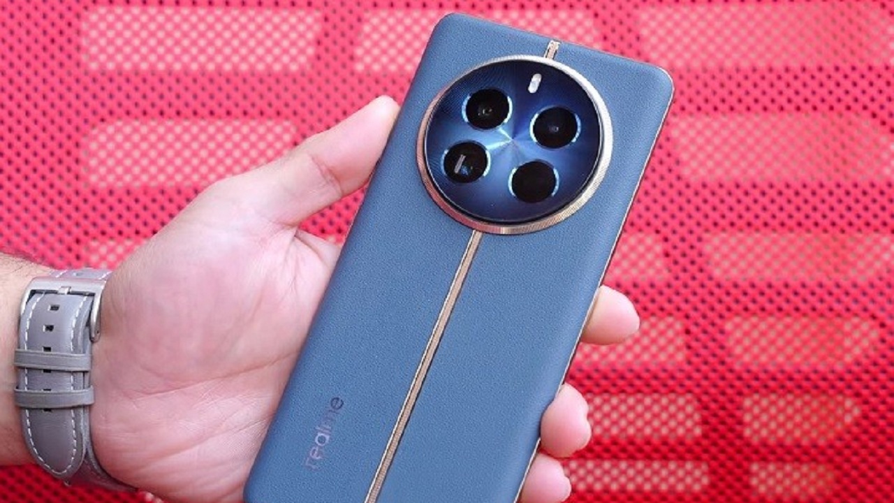أداء قوي وتصميم أنيق.. مواصفات هاتف Realme 12 Pro Plus بكاميرا خلفية ثلاثية وسعر مميز 7 أداء قوي وتصميم أنيق.. مواصفات هاتف Realme 12 Pro Plus بكاميرا خلفية ثلاثية وسعر مميز