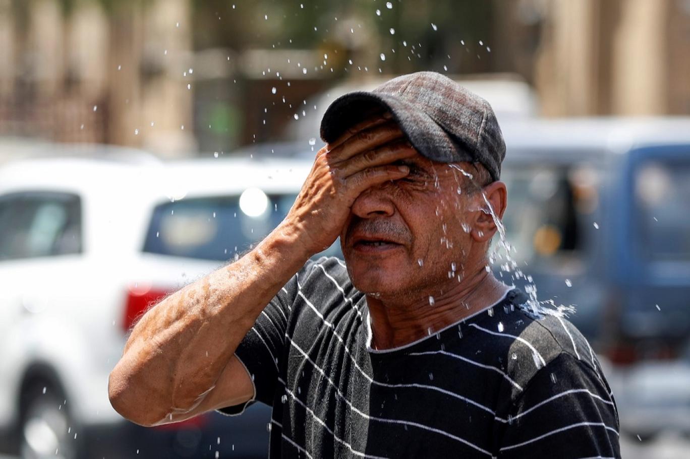 تصل لـ50 درجة في ميسان.. موجة حر جديدة تضرب العراق يوم الجمعة وتستمر لمدة يومين 5 تصل لـ50 درجة في ميسان.. موجة حر جديدة تضرب العراق يوم الجمعة وتستمر لمدة يومين