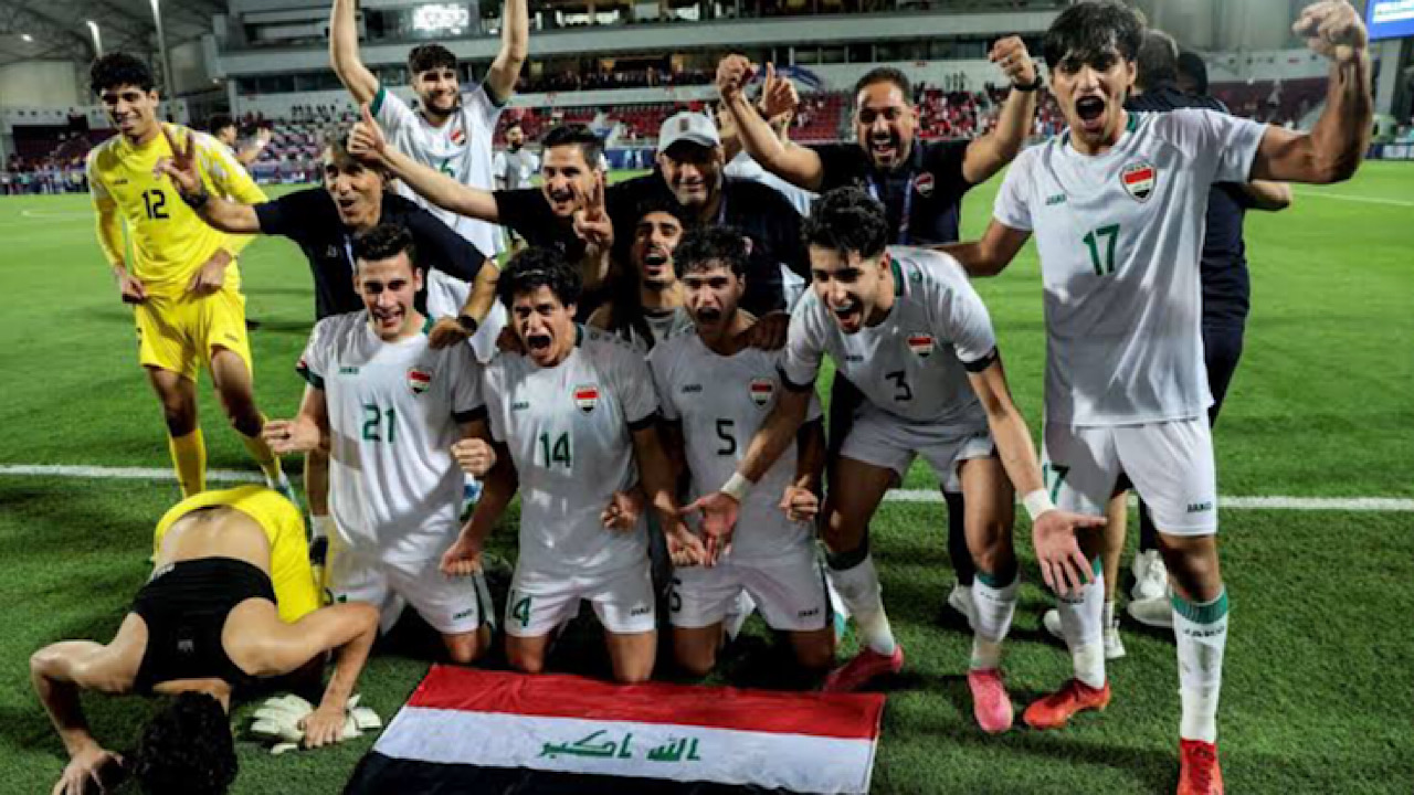 أسود الرافدين يستعد لمواجهته الأولى .. موعد مباراة العراق وأوكرانيا في أولمبياد باريس 2024 والقنوات الناقلة