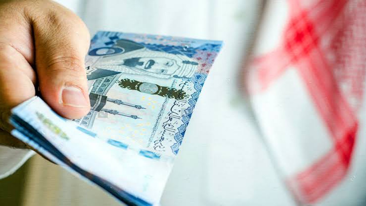 إيداع 10,000 ريال سلفة فورية بدون تحويل الراتب بالتقسيط بهامش ربح تنافسي