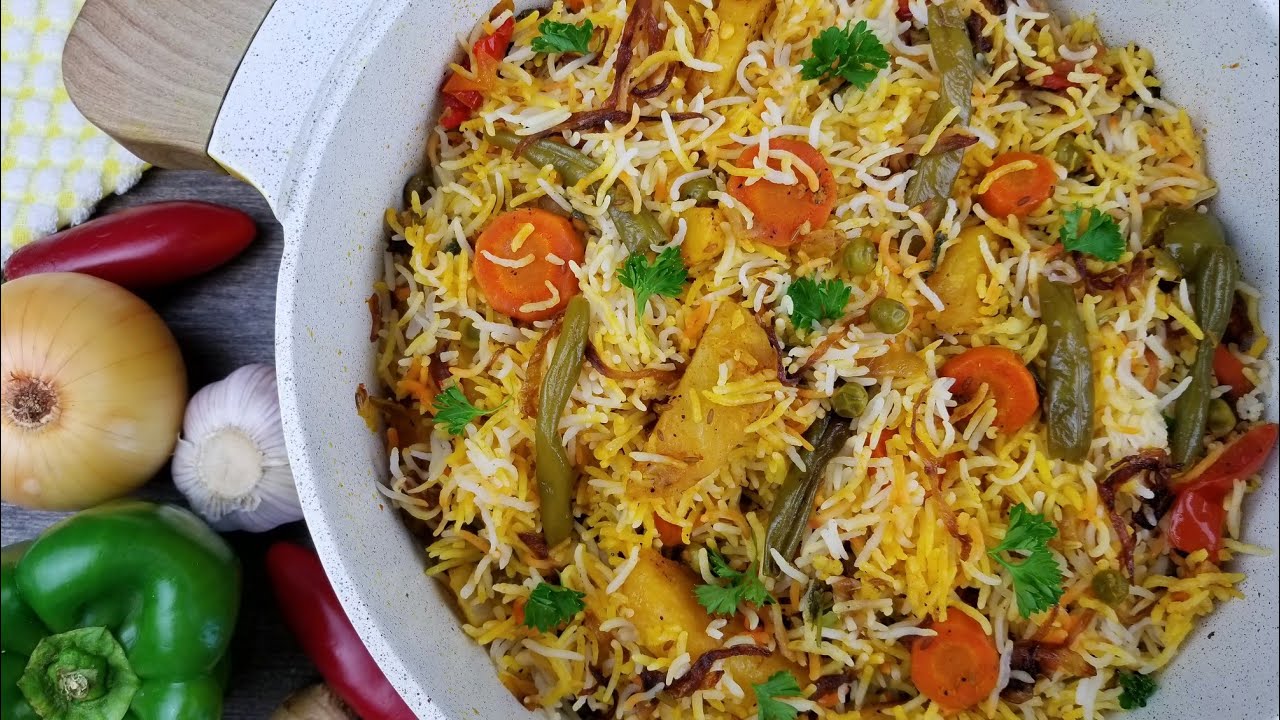 “للعزومات والمناسبات” طريقة عمل أرز برياني بأسرار المطاعم وبطعم أحلى من الجاهز