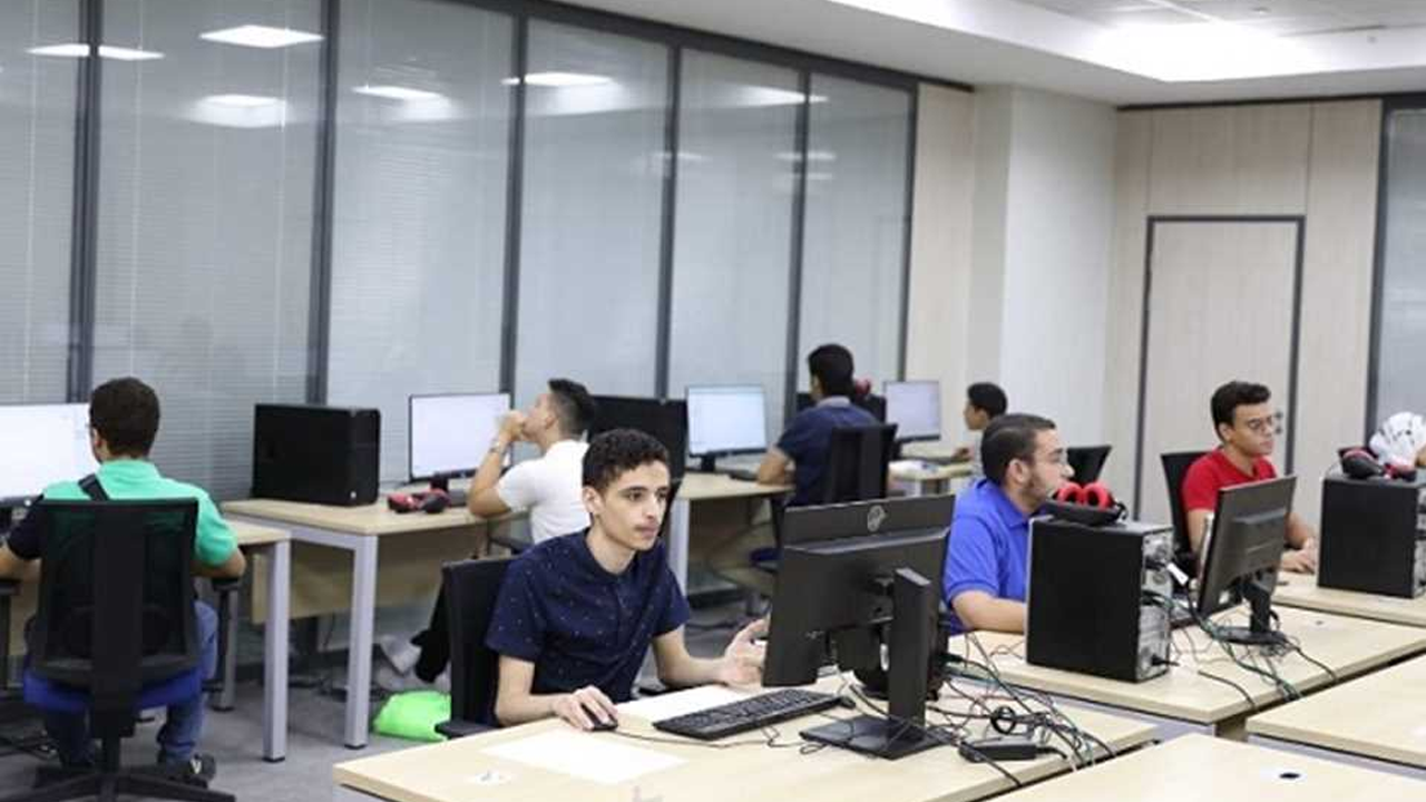 كل ما تحتاج لمعرفته عن تنسيق الدبلومات الفنية 2024 في مصر