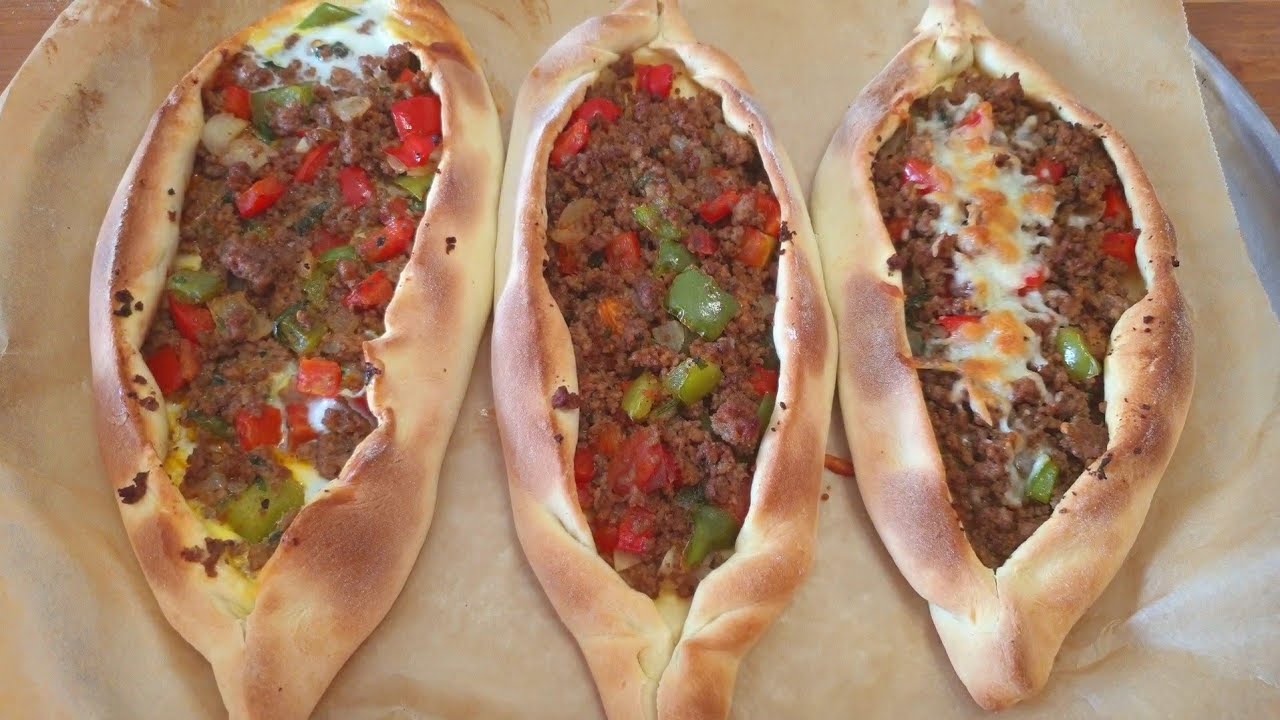 طريقة تحضير الصفيحة التركية في المنزل بمكونات متوفره وبخطوات سهلة