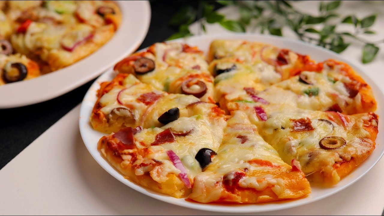 حضريها بدل ما تشتريها.. مكونات عمل بيتزا الطاسة الرائعة والسريعة وبمكونات اقتصادية