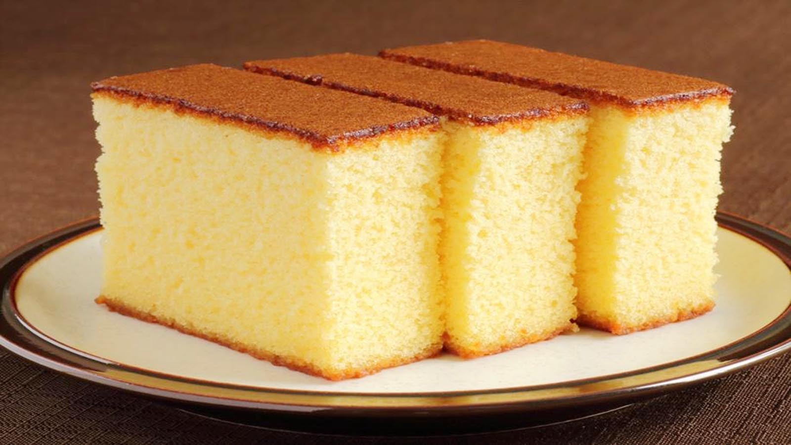 هشة واسفنجية.. كيكة الحليب الساخنة حضريها بالحليب الدافيء وصنعة إيدك هتبقى تجنن