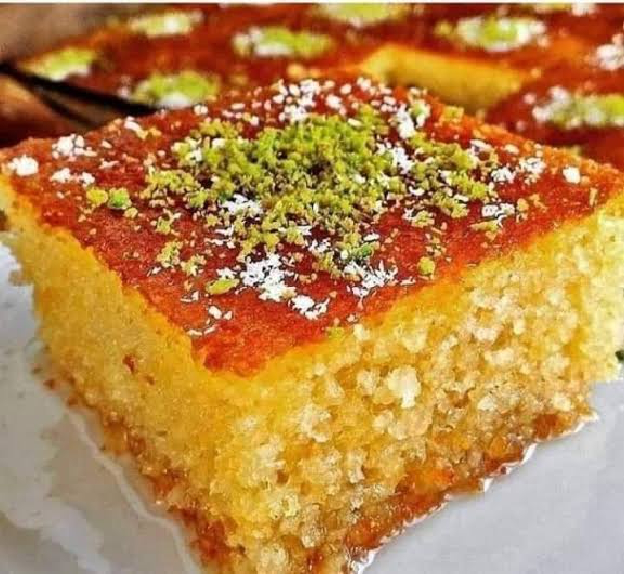بيضة واحدة وكوب دقيق اعملي احلى كيكة فطار واسقيها بالشربات أو قدميها سادة