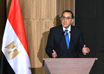 الحكومة تعلن موعد وقف تخفيف الأحمال وانقطاع الكهرباء
