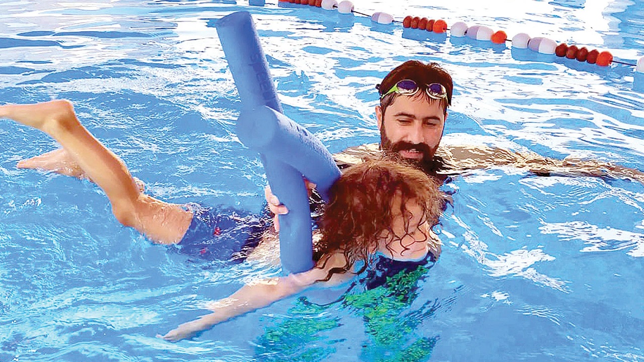 صيف بأمان .. ما احتياطات السلامة الواجب اتباعها عند الذهاب لحمامات السباحة ؟ في فصل الصيف