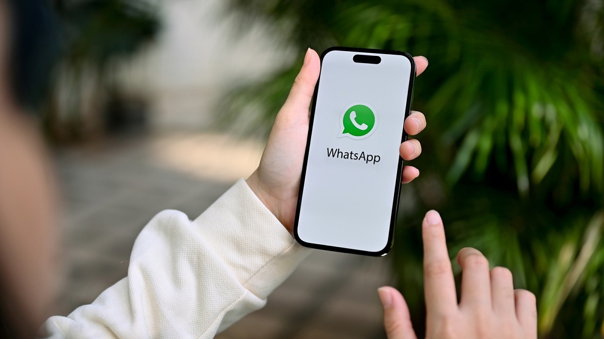 واتساب يتحدى سناب شات في عالم الواقع المُعزز ويُبدع في تغيير رائع في مكالمات الفيديو