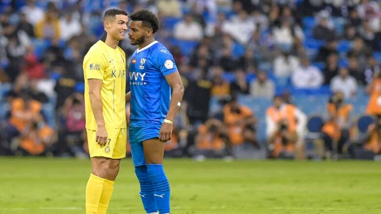 بالأسماء| نادي النصر السعودي يتلقى ضربة قوية قبل نهائي كأس السوبر أمام الهلال.. وموقف رونالدو