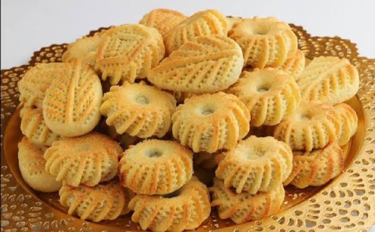 طريقة معمول السميد بخطوات بسيطة احلى ضيافة تقدم بطعم مميز