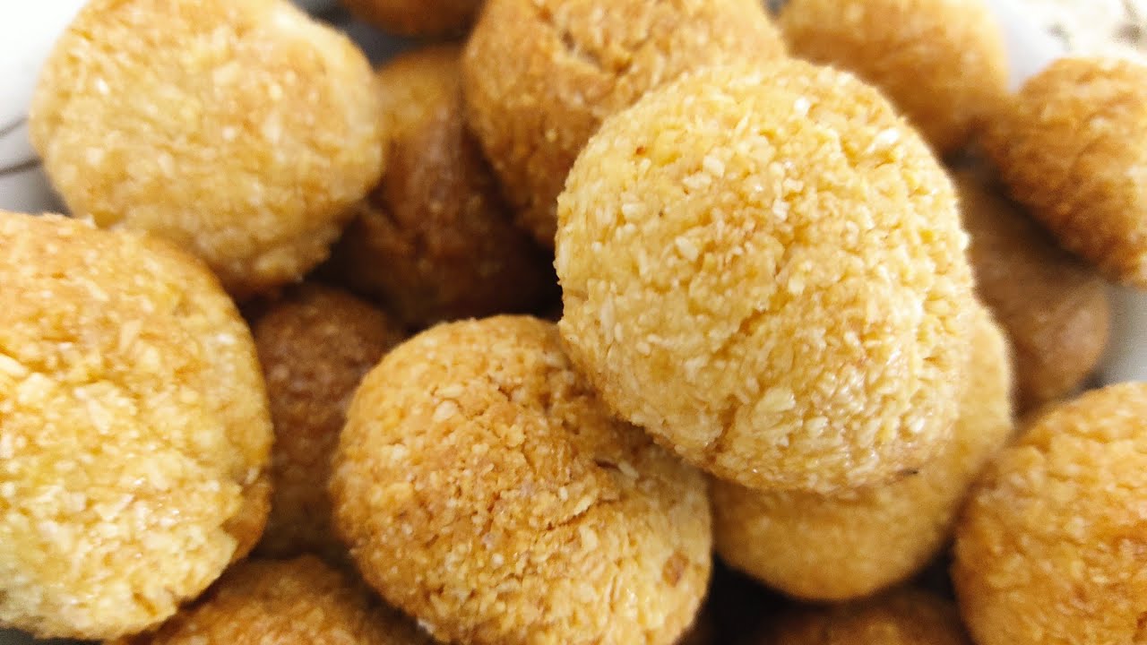 كرات البسبوسة بجوز الهند والسميد اعمليها في البيت بطعم خرافي كتحلية لذيذة خفيفة لأسرتك
