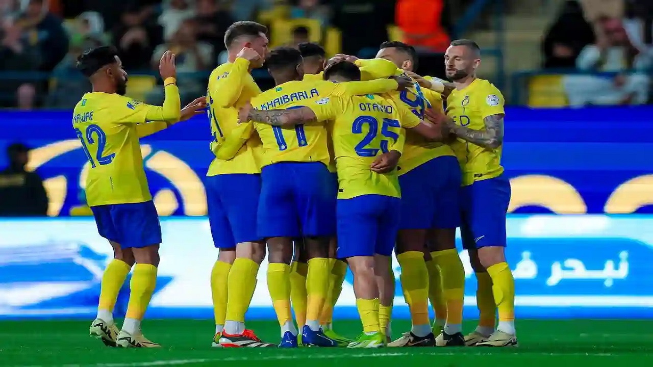 نجم النصر السعودي يُعلن خبر سعيد لجماهير العالمي مع اقتراب دوري روشن