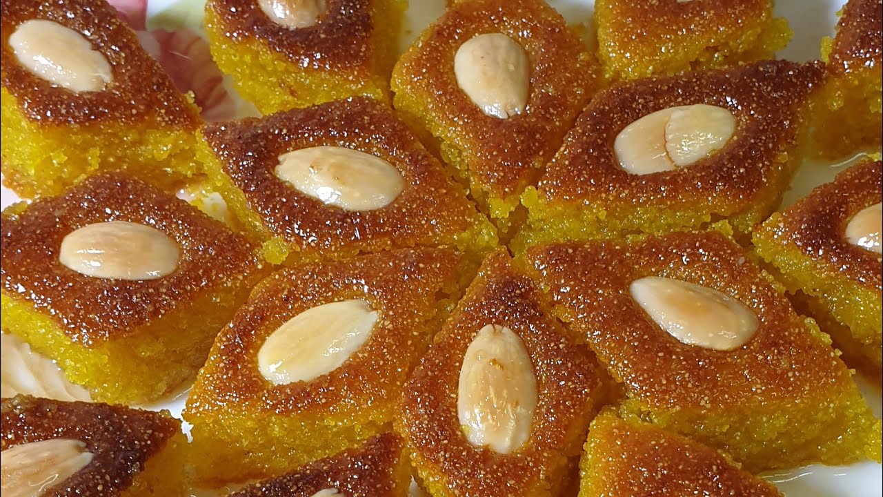 على الطريقة الأصلية تعرفي على مكونات وخطوات عمل الهريسة