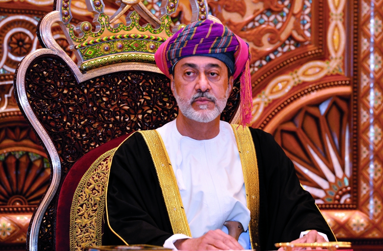 رسمياً نزول راتب التقاعد بعُمان بعد الدوام البنكي والثلاثاء رواتب الموظفين وأنباء بزيادة 15% لأغسطس فقط دعم للعام الدراسي 1446
