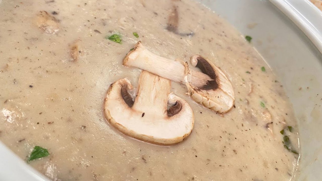 طريقة عمل شوربة المشروم الصحية بطعم لذيذ وبسهولة