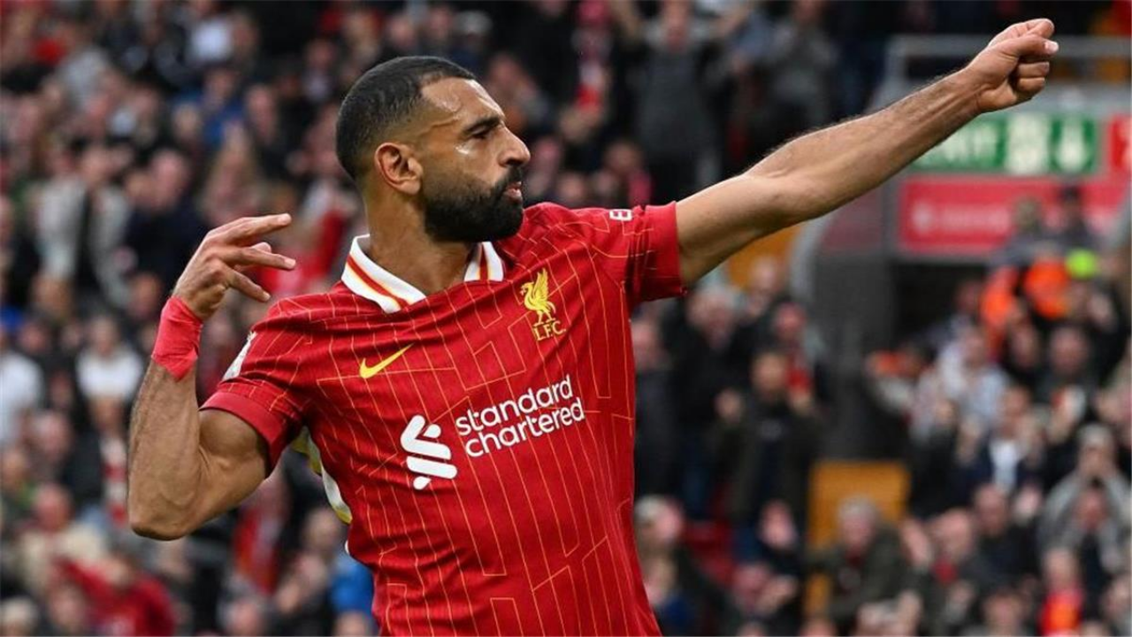 محمد صلاح يوضح سر احتفاله الجديد بتسجيل الأهداف على طريقة “القوس والسهم”