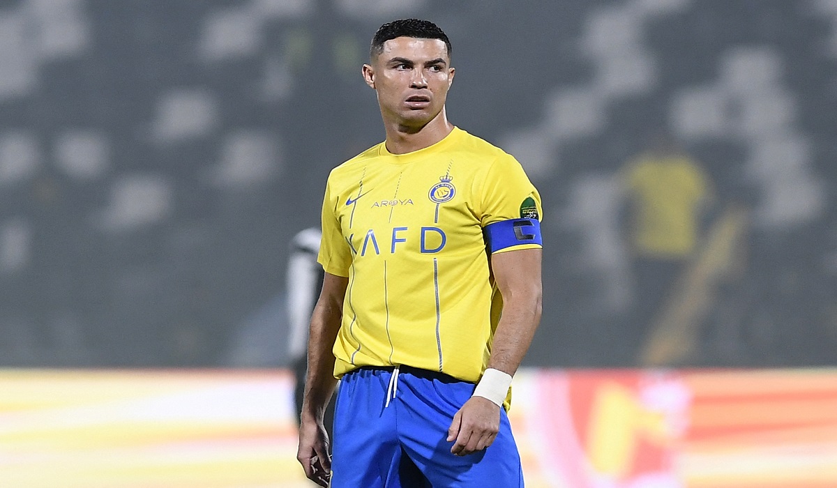 رونالدو يتألق بقطعة فنية جديدة في معسكر النصر السعودي قيمتها تقترب من 6 مليون ريال