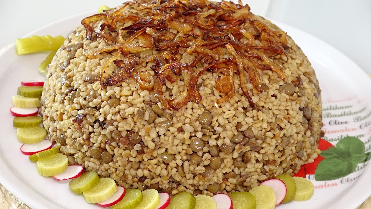 طريقة عمل مجدرة البرغل الأكلة الشهيرة والصحية