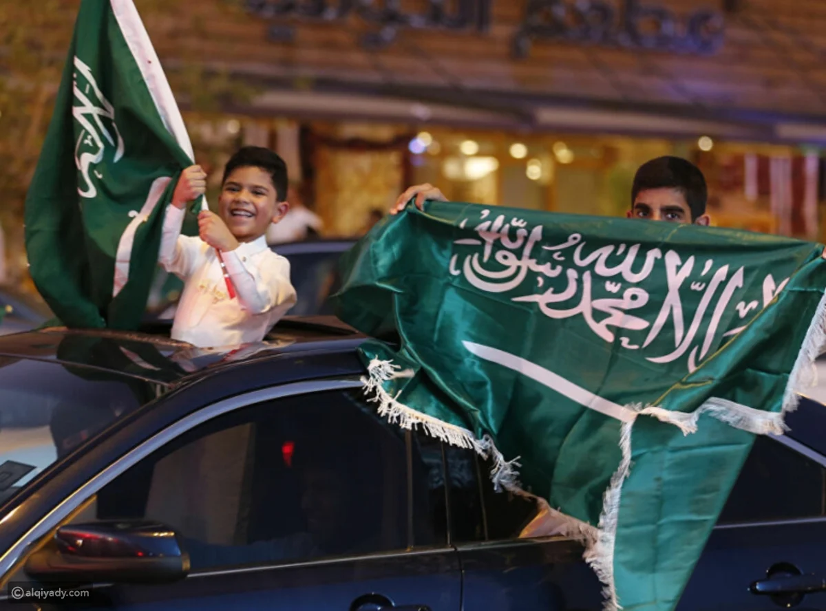 إجازة اليوم الوطني السعودي 1446 كم يوم للقطاعين العام والخاص ومظاهر الإحتفال