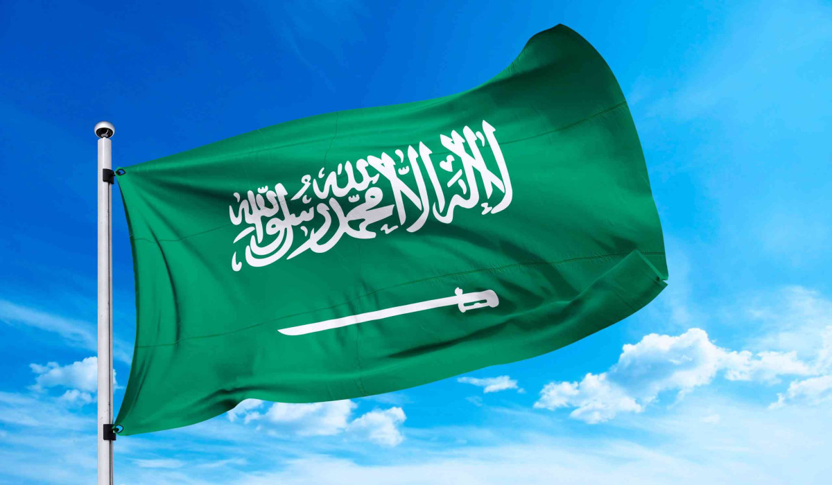دام عزك يا وطن .. عبارات تهنئة باليوم الوطني السعودي 94 “شعر – قصائد بالفصحى”