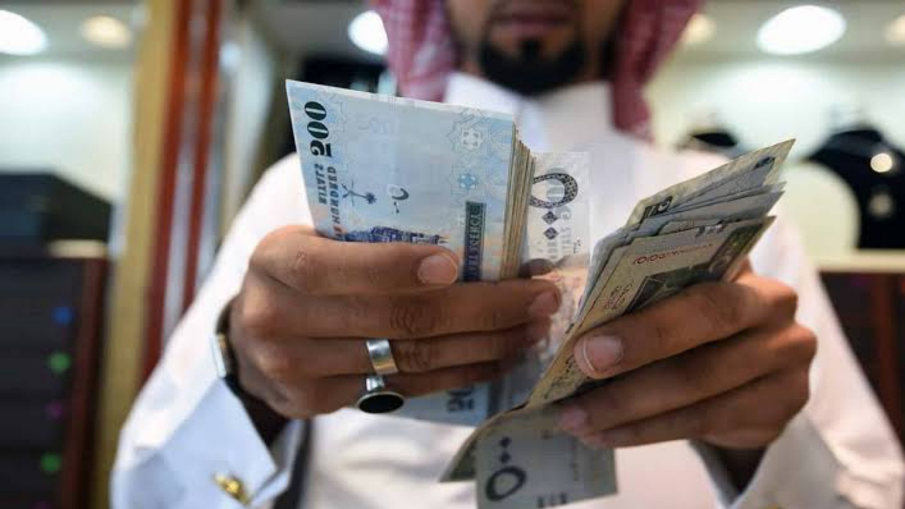 إيداع للسعوديين 20,000 ريال لسد غلاء المعيشة بدون كفيل غارم بالتقسيط طويل الأجل لمدة 36 شهر