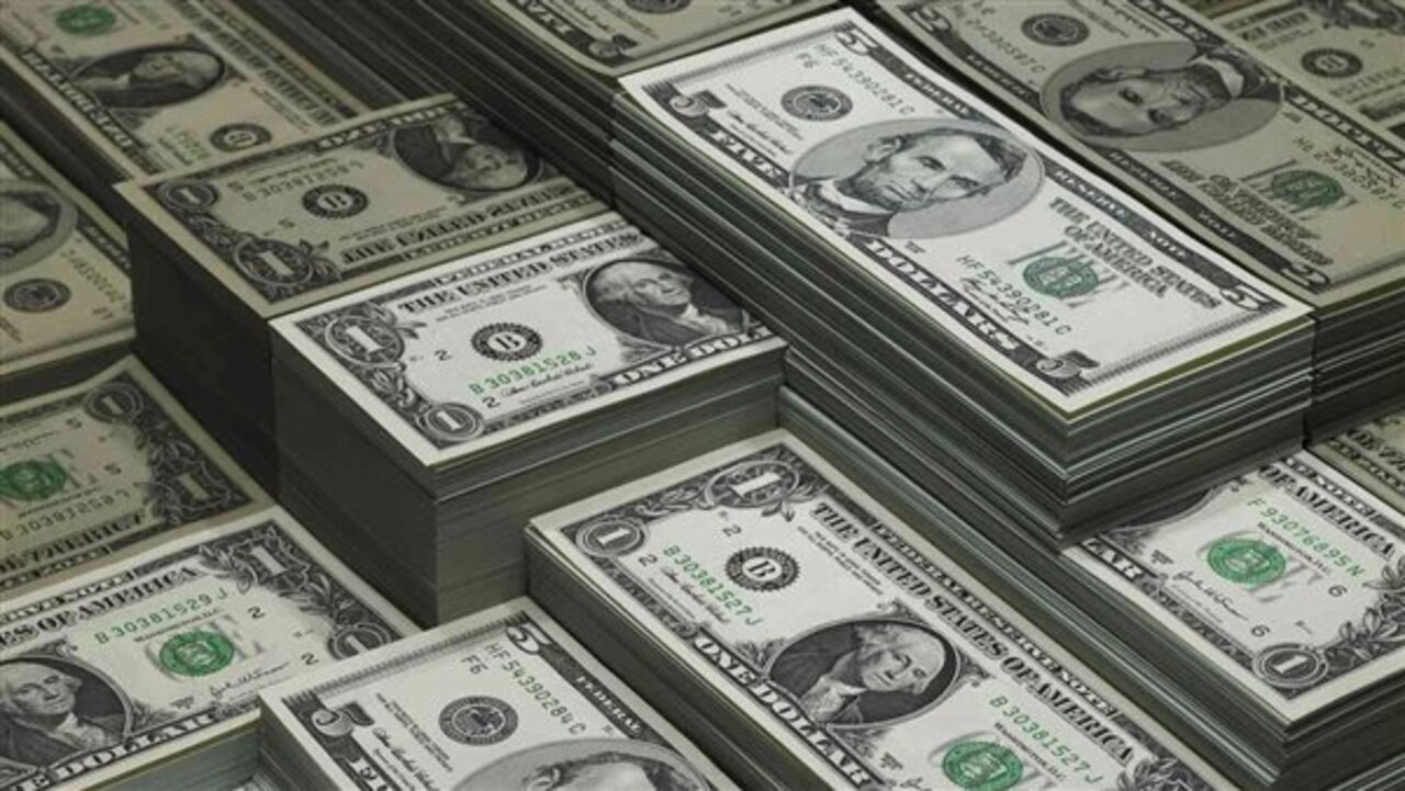 “الدولار بكام؟”.. تعرف على سعر الدولار مقابل الجنيه المصري اليوم السبت 28-9-2024 في مصر