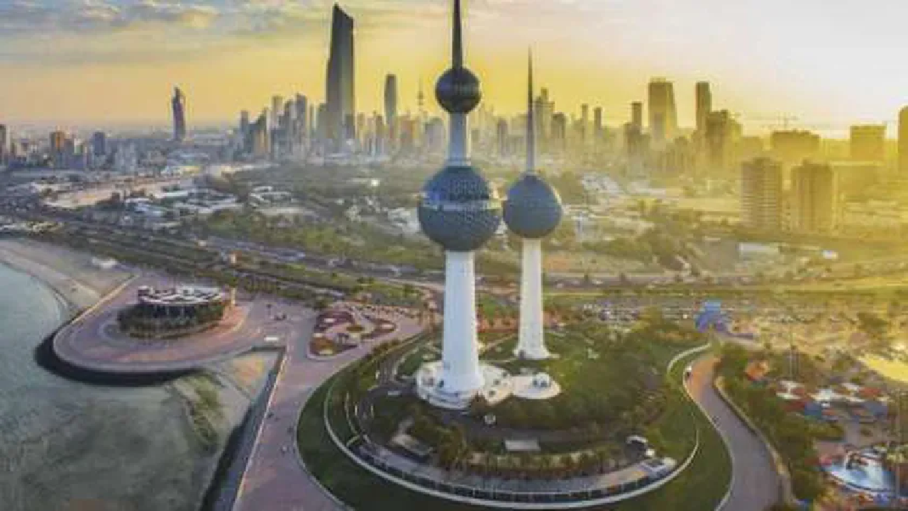 آخر أخبار الكويت.. وفاة “بدر المخلد” والسماح بدخول 5000 عراقي لموقعة 10 سبتمبر ووحدات سكنية مجانية بـ”الوفرة”