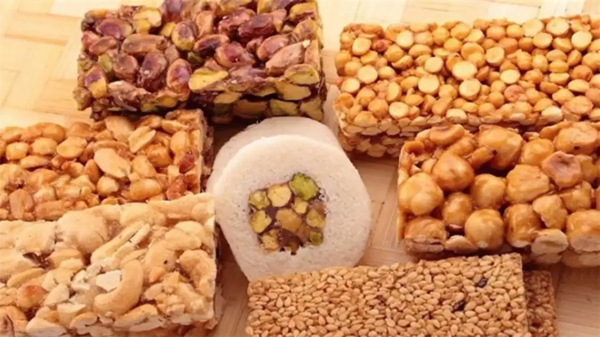 على قد الأيد .. أسعار حلوى المولد النبوي 2024 في داخل المجمعات الاستهلاكية