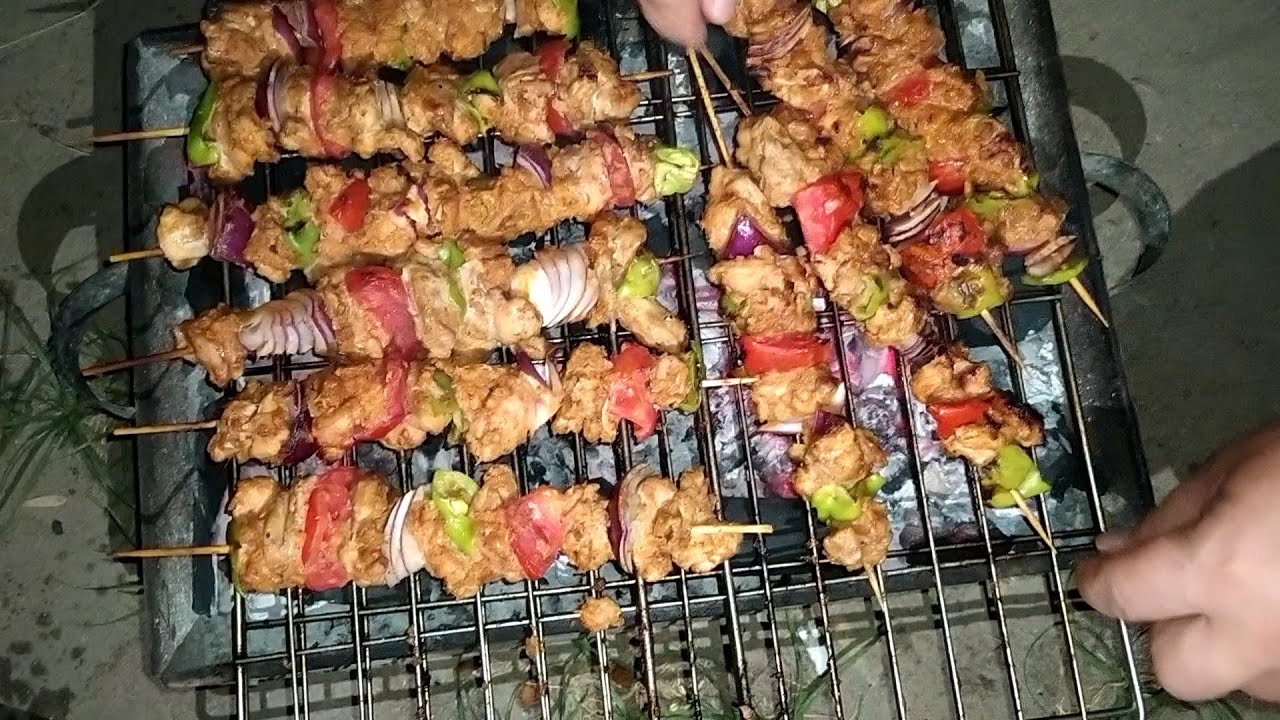 كما في المطاعم طريقة عمل الشيش طاووق على الفحم