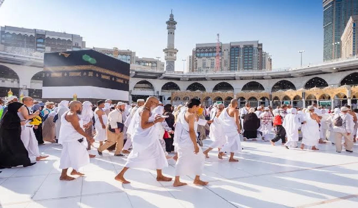 عاجل| ضوابط جديدة لموسم العمرة المقبل قبل اعتمادها خلال ساعات مشرف لكل 50 معتمر.. تفاصيل