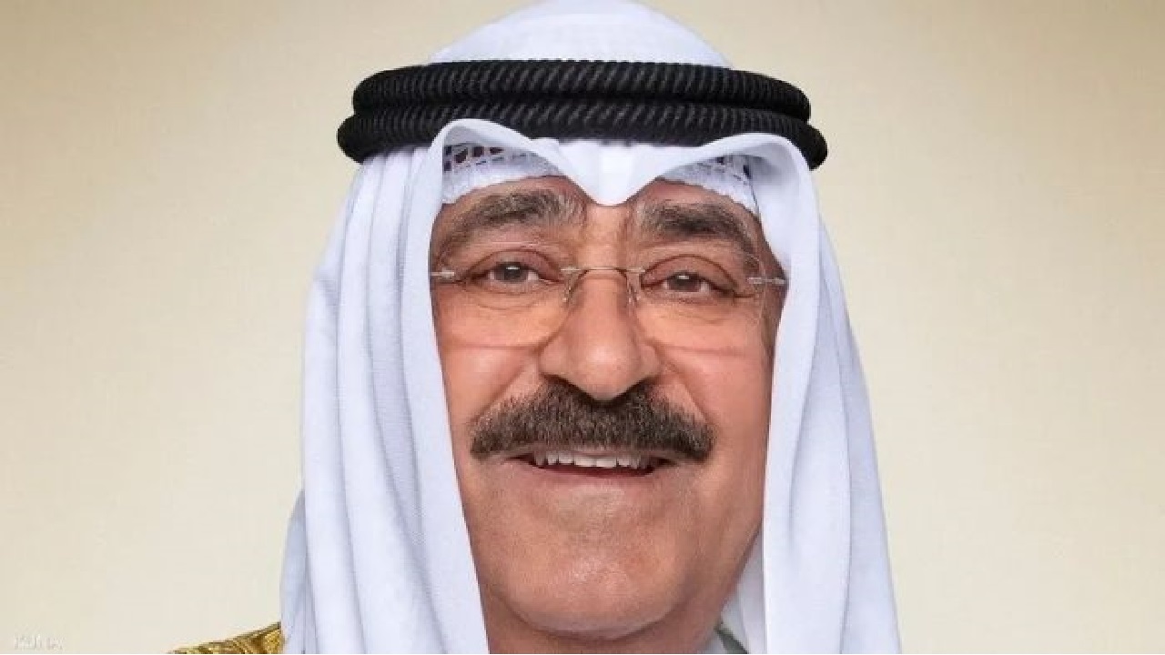 بعد عودة الدوام المرن بالكويت مرسوم أميري بتطبيق “الويكند” بالمدارس بداية الفصل الثاني السبت والأحد إجازة والاثنين العودة.. والتربية توضح