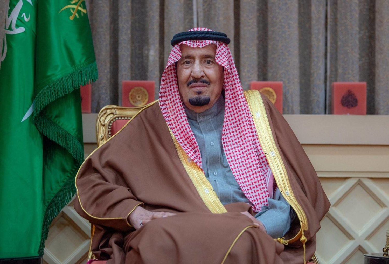 العد التنازلي لصرف حساب المواطن لشهر سبتمبر وحقيقة تثبيت الدعم الإضافي المؤقت 1000 ريال للعائل و500 لكل تابع بأمر ملكي