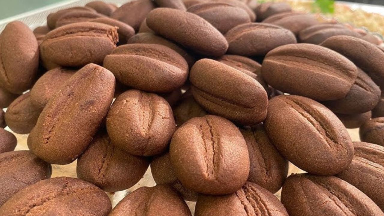 طريقة عمل بسكويت النسكافية وصفة خفيفة لأصحاب المذاج العالي في الحلويات