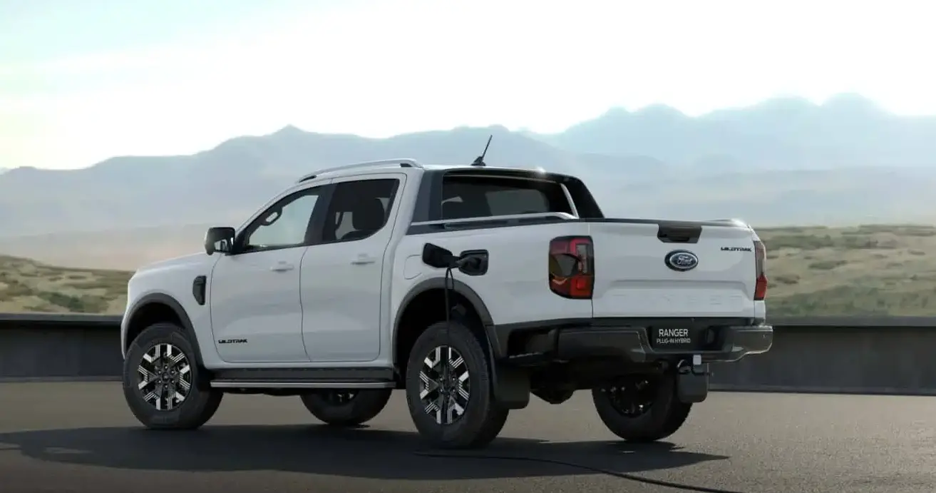 فورد رينجر 2025 هايبرد PHEV.. شاحنة مستقبلية بتكنولوجيا متطورة