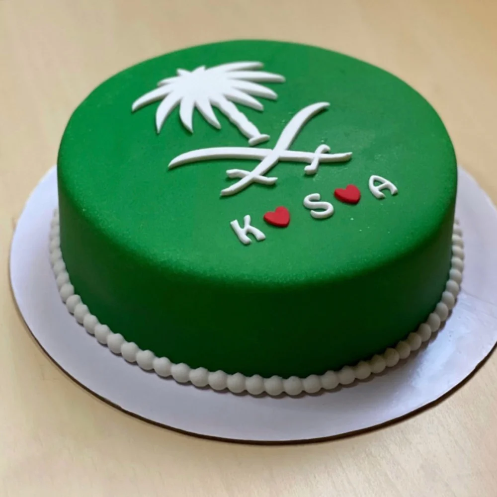 بأسهل طريقة في المنزل .. كيكة اليوم الوطني السعودي