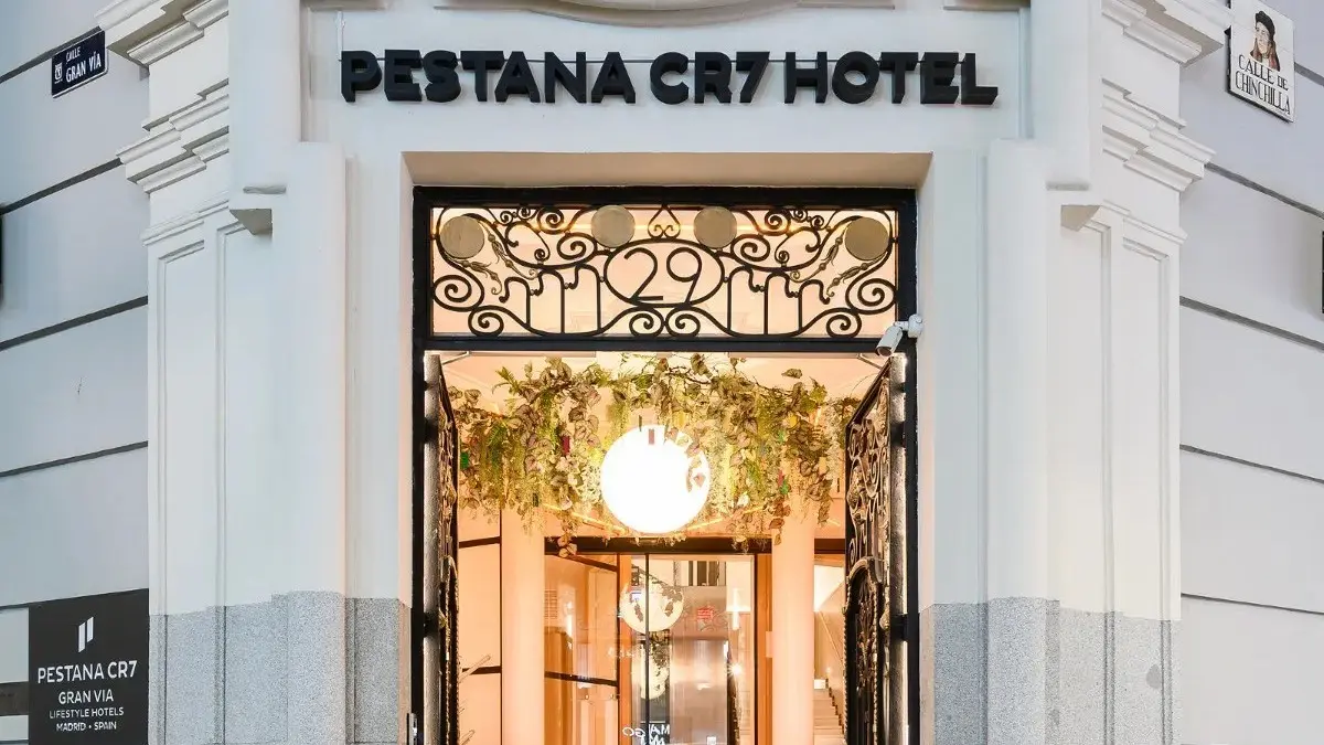 اغتنم الفرصة”.. وظائف فندق كريستيانو رونالدو Pestana CR7 الجديدة 2024 والشروط المطلوبة