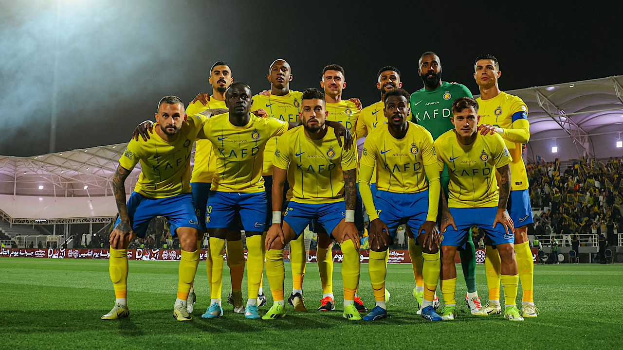 من هم معلقين مباراة النصر واستقلال طهران اليوم في دوري أبطال آسيا للنخبة 2024-2024؟