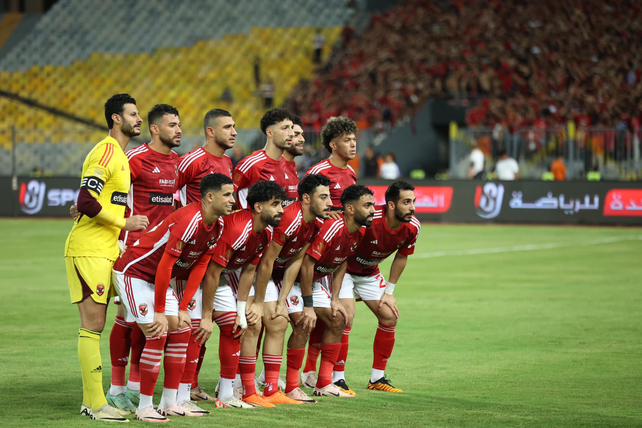 صدام العمالقة: الأهلي وسيراميكا في مواجهة نارية.. تعرف على التشكيل