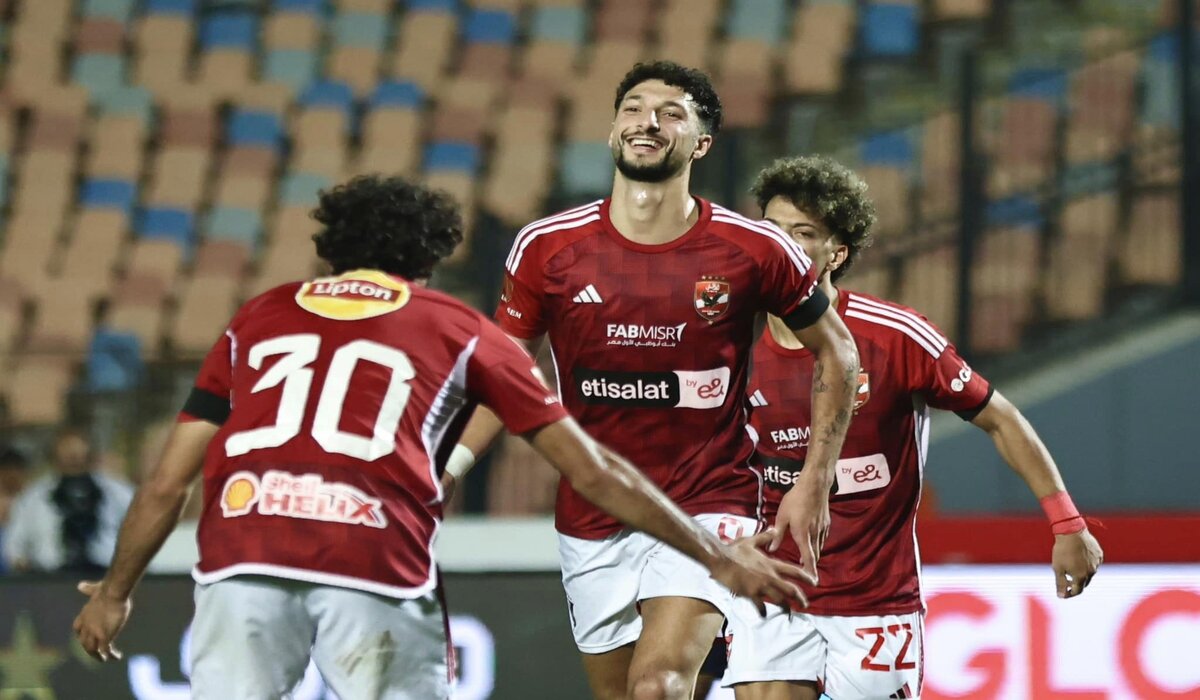 اضبط التردد الآن .. القنوات الناقلة لمباراة الأهلي وسيراميكا اليوم في السوبر المصري 2024
