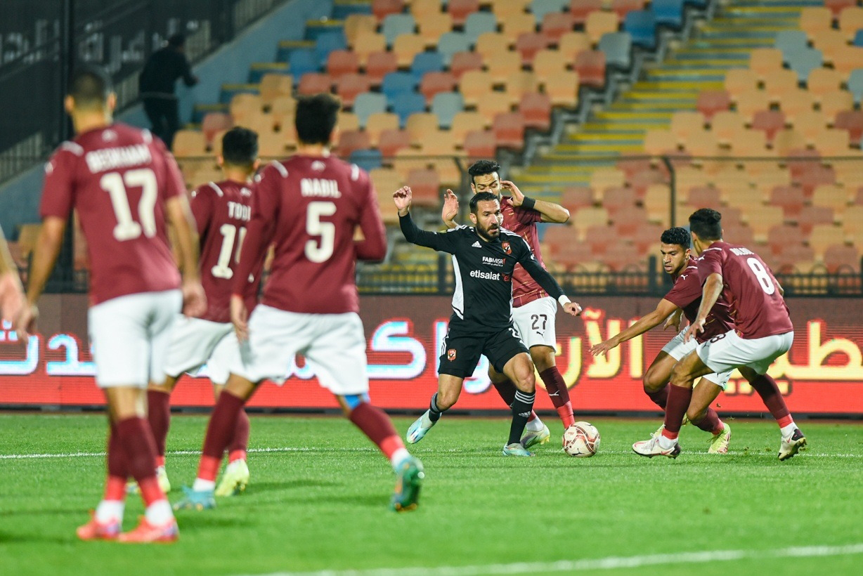 القنوات المفتوحة الناقلة لمباراة الأهلي وسيراميكا كليوباترا في كأس السوبر المصري 2024