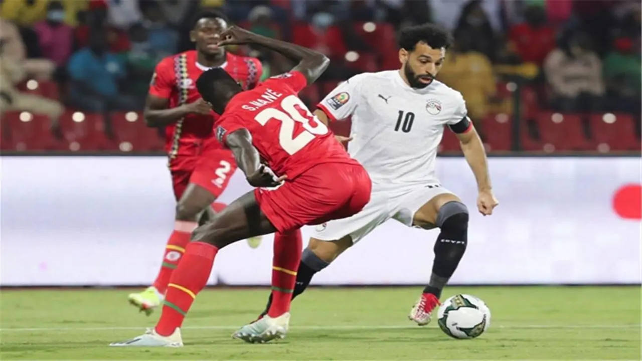 اتفرج ع الماتش براحتك .. القنوات الناقلة مباراة مصر وموريتانيا تصفيات أمم إفريقيا 2024 وترددها
